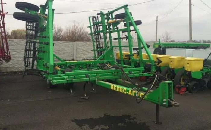 Культиватор КПГ-6 (з боронами та котками)