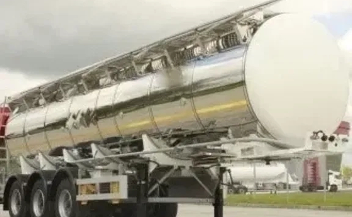 Цистерна для перевезення спирту (Спиртовоз)