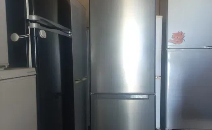 Холодильник Холодильник