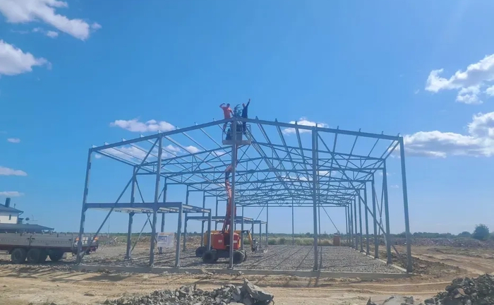 Ангари, навіси, склади, металоконструкції ( від 2 450 м2.) Ангари, навіси, склади, металоконструкції ( від 2 450 м2.)