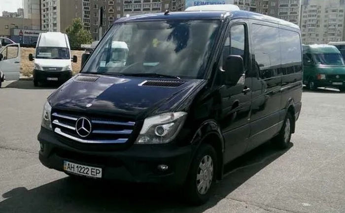 277 Мікроавтобус на весілля Mercedes Sprinter 316 NEW чорний VIP 9 місць 277 Мікроавтобус на весілля Mercedes Sprinter 316 NEW чорний VIP 9 місць
