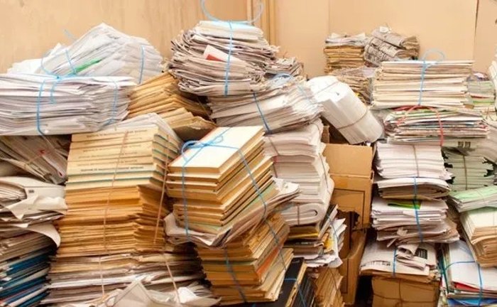 Купуємо макулатуру, ПЕТ пляшку, плівку, ящик пластиковий т.і. Купуємо макулатуру, ПЕТ пляшку, плівку, ящик пластиковий т.і.