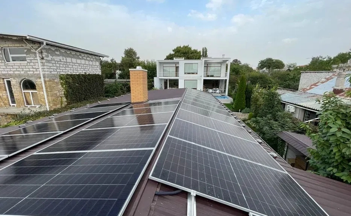 Монтаж Сонячних Електростанцій, Підбір Обладнання, Deye.