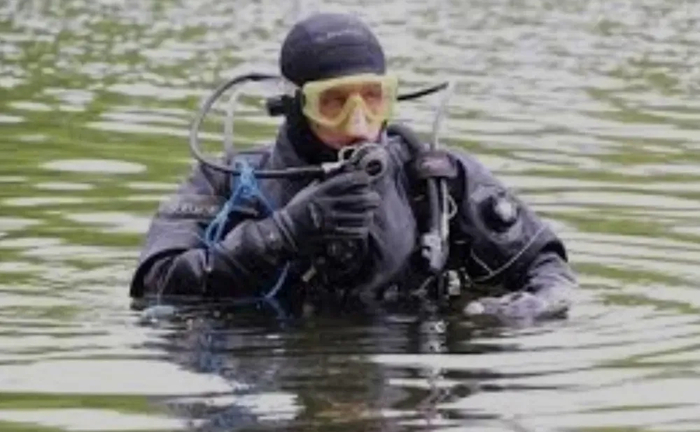 Водолаз, Київ та область. Водолаз, Київ та область.