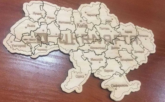 Порізка фанери та збірка ящиків, боксів, коробок, та інших виробів Порізка фанери та збірка ящиків, боксів, коробок, та інших виробів