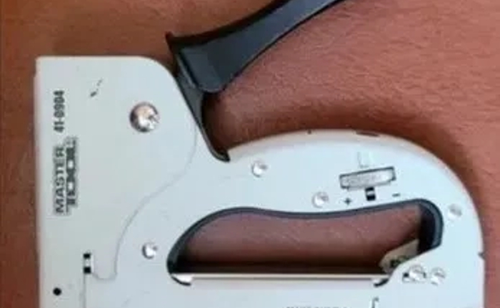 Степлер ручний Степлер ручний