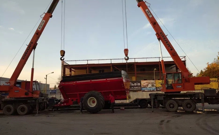 Автокран 28метрів Автокран 28метрів
