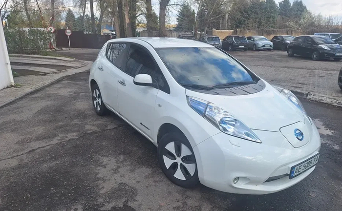 Авто K5, Leaf, Bolt, Sonata Авто K5, Leaf, Bolt, Sonata