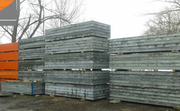 Вертикальна та горизонтальна опалубка