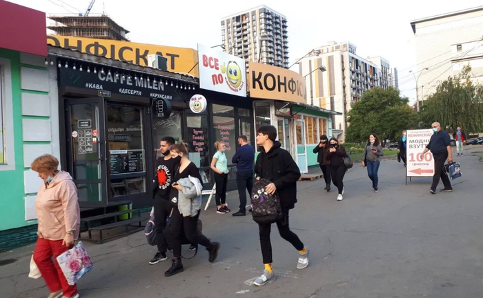 Фасадне приміщення 98 м2 біля метро Либідська, Голосіївський р-н. Фасадне приміщення 98 м2 біля метро Либідська, Голосіївський р-н.