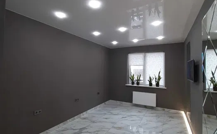 Кабінет під Манікюр для Бровіста, Візажиста.