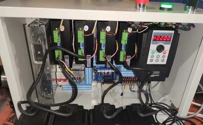 Збірка БЛОКУ КЕРУВАННЯ для ЧПУ Збірка БЛОКУ КЕРУВАННЯ для ЧПУ