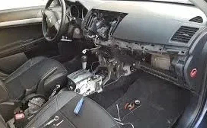 Заміна радіатора пічки Lancer 10 лансер x обігрівач салону Заміна радіатора пічки Lancer 10 лансер x обігрівач салону