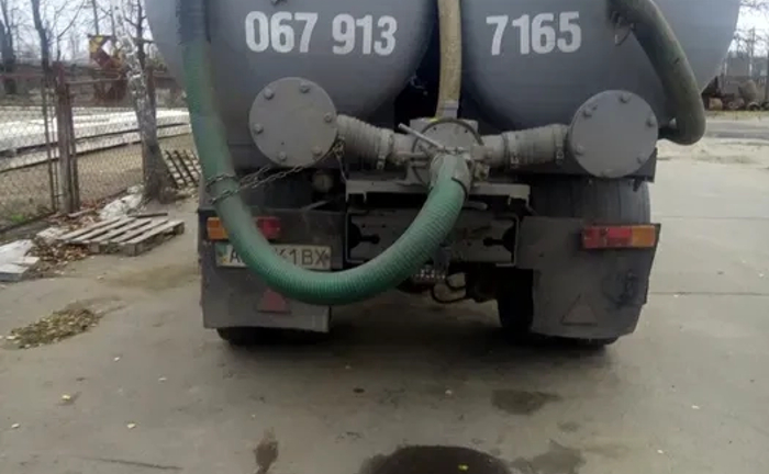 Викачка вигрібних ям. Швидко, якісно, з гарантією.