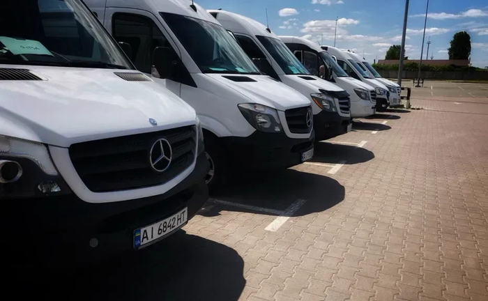 Пасажирські перевезення різного типу, автобус, мікроавтобус, екскурсії, весілля Пасажирські перевезення різного типу, автобус, мікроавтобус, екскурсії, весілля