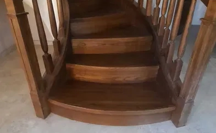 Сходи з дерева, сходинки, виготовлення, монтаж/Лестницы из дерева. Сходи з дерева, сходинки, виготовлення, монтаж/Лестницы из дерева.