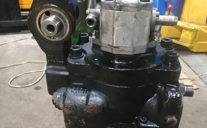 Ремонт гідростатики комбайнів Lexion, John Deere, New Holand