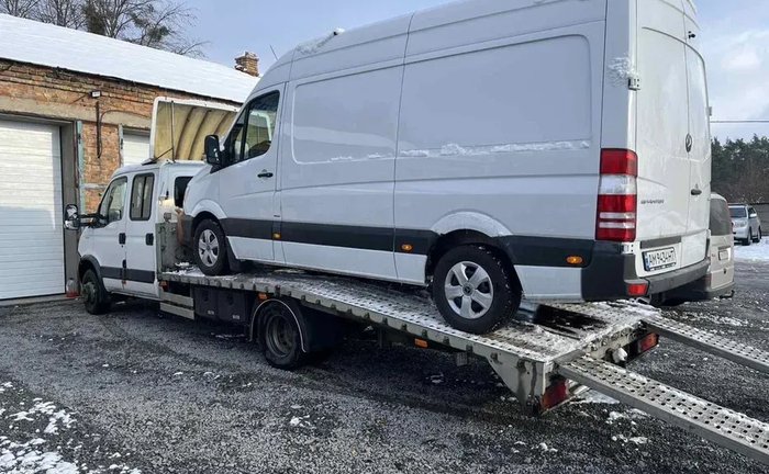 ЕВАКУАТОР Мартинівка Броники Улашанівка Миколаївка Видумка ЕВАКУАТОР Мартинівка Броники Улашанівка Миколаївка Видумка