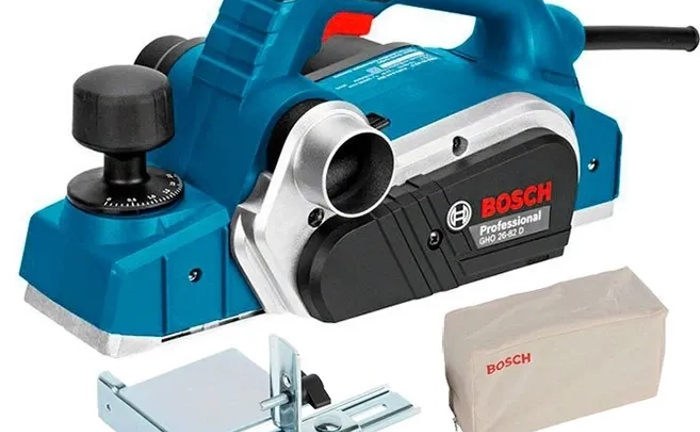 Електрорубанок BOSCH GHO 26-82 D Professional : якість та точність