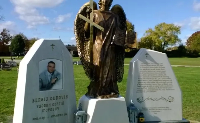 Послуги скульптора якій створює унікальні скульптури з природнього каменю під замовлення Послуги скульптора якій створює унікальні скульптури з природнього каменю під замовлення