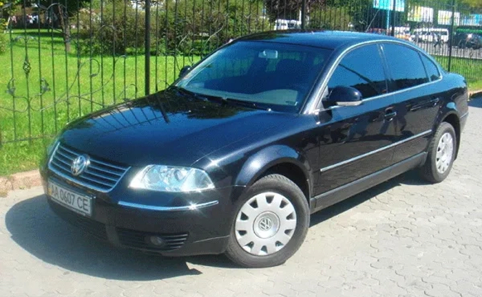 185 Volkswagen Passat B5 авто на весілля 185 Volkswagen Passat B5 авто на весілля