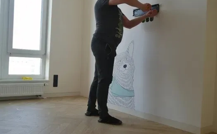 Малярні роботи, шпаклівка оконних та дверних відкосів, фарбування Малярні роботи, шпаклівка оконних та дверних відкосів, фарбування