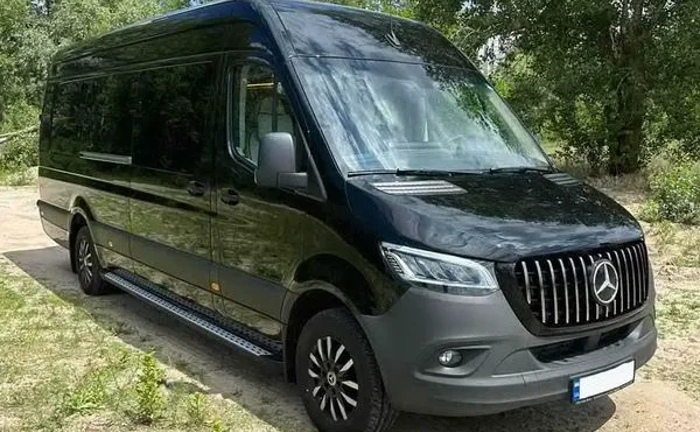 106 Mercedes-Benz Sprinter Vip класу для трансфера в Краків Варшава 106 Mercedes-Benz Sprinter Vip класу для трансфера в Краків Варшава