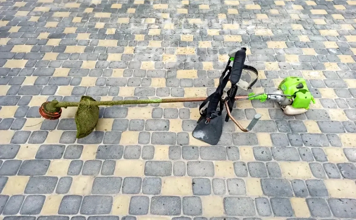 Мотокоса бензинова садова для трави Riber-Profi RB50