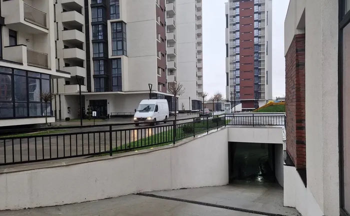 Власне паркомісце у паркінгу для вашого авто