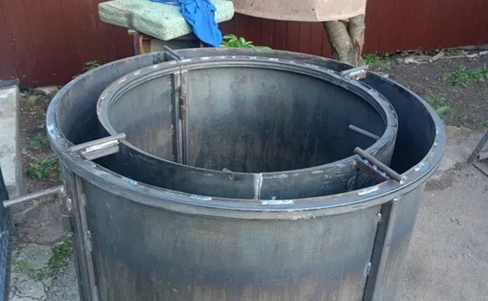 Професійне виготовлення металевих форм для бетонних кілець під замовлення