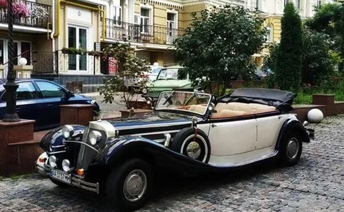 190 Ретро кабріолет на весілля Mercedes 540 Borman