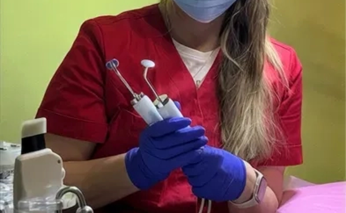 Шугарінг/масаж обличчя,косметологія Київ/ Подол ( Покровська 9)