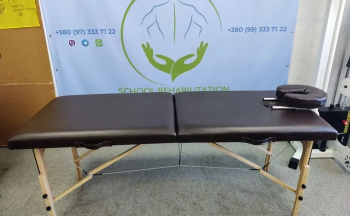 Масажний стіл складний Rehab Масажний стіл складний Rehab