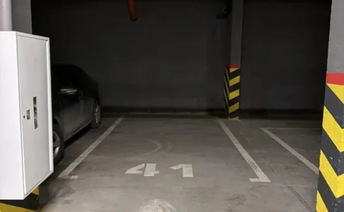 Безпечне місце для вашого авто в сучасному паркінгу