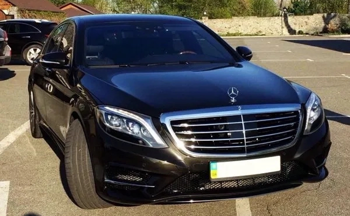 085 Авто на весілля Vip-авто Mercedes W222 S500L AMG чорний 085 Авто на весілля Vip-авто Mercedes W222 S500L AMG чорний