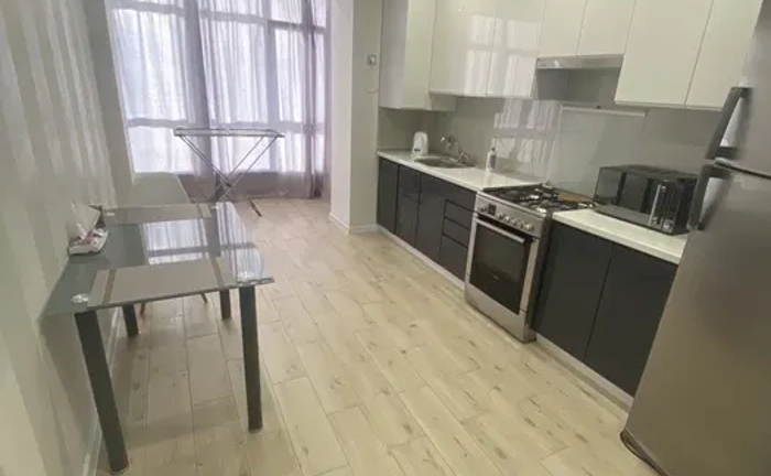 2км. квартира у центрі міста вулиця Мельника