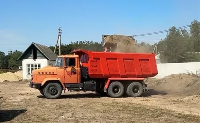 Послуги Самоскида 15-18 т: Перевезення Ґрунту, Щебеню, Піску та Будсміття! Послуги Самоскида 15-18 т: Перевезення Ґрунту, Щебеню, Піску та Будсміття!