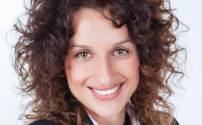 Адвокат Волошина Олена Цивільні і Кримінальні справи м.Новомосковськ