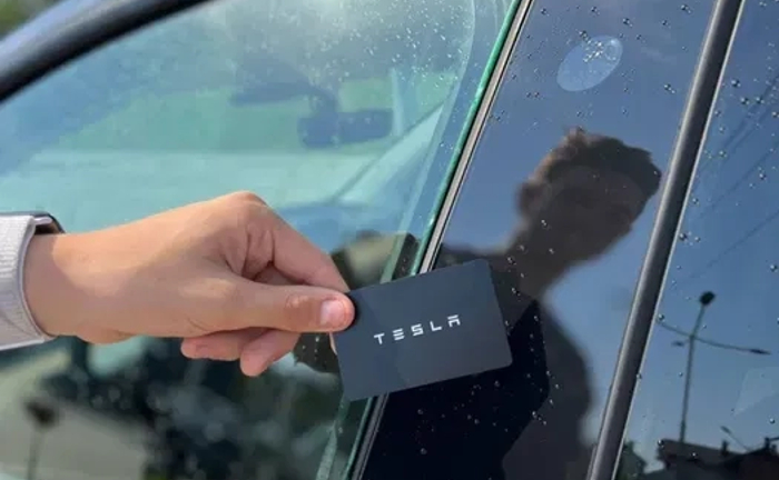 Пришивка ключа Tesla 3 Y S X