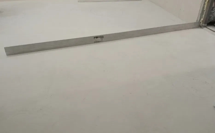 Вирівнювання бетонної підлоги шліфуванням