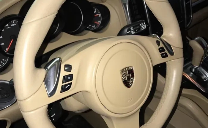 Покраска, реставрация руля. Восстановление кожи руля