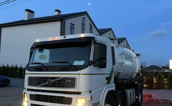 Мулосос Викачка ям Ассенизатор чистка канализационых труб выкачка ям Мулосос Викачка ям Ассенизатор чистка канализационых труб выкачка ям