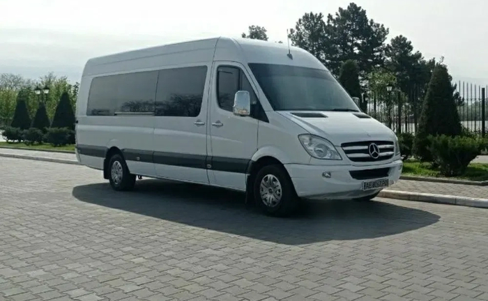 Замовлення мікроавтобуса автобуса Одеса - Кишинів, Бухарест. Трансфер Замовлення мікроавтобуса автобуса Одеса - Кишинів, Бухарест. Трансфер