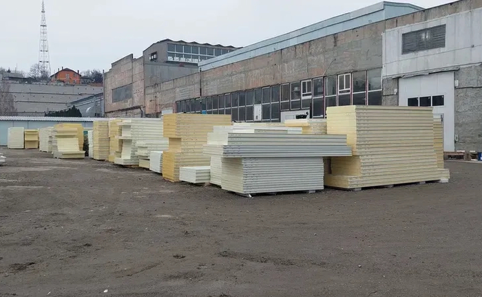Сендвіч-панелі для монтажу холод. камер,складів,та ін. типів приміщень Сендвіч-панелі для монтажу холод. камер,складів,та ін. типів приміщень