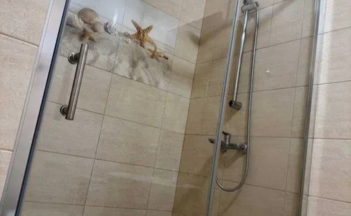 Прибирання квартир, офісів, будинків. Клінінгові послуги.