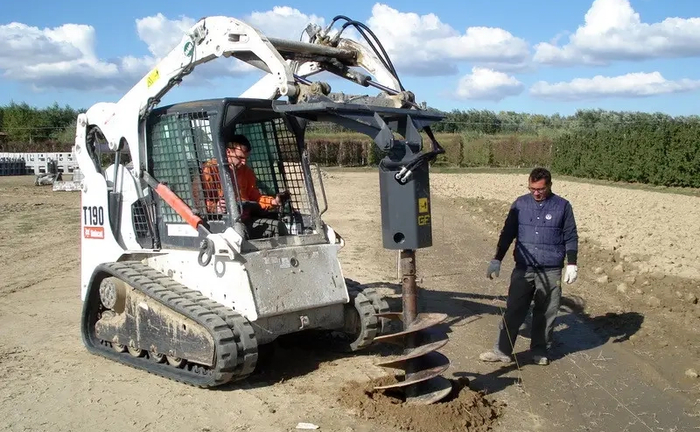 Гідробур (мотобур) для буріння свердловин