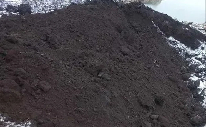 Чорнозем польовий , торф , торфокрошка , доставка Ірпінь Чорнозем польовий , торф , торфокрошка , доставка Ірпінь