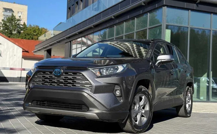 Подобово Toyota Rav4 Hybrid 2023