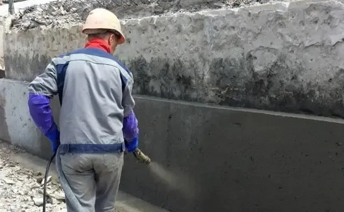 Пропиточна гідроізоляція бетону. Зміцнення та захист пористих конструкцій Пропиточна гідроізоляція бетону. Зміцнення та захист пористих конструкцій