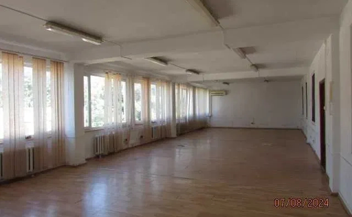 Офісне приміщення 105 м2 в Мукачеві
